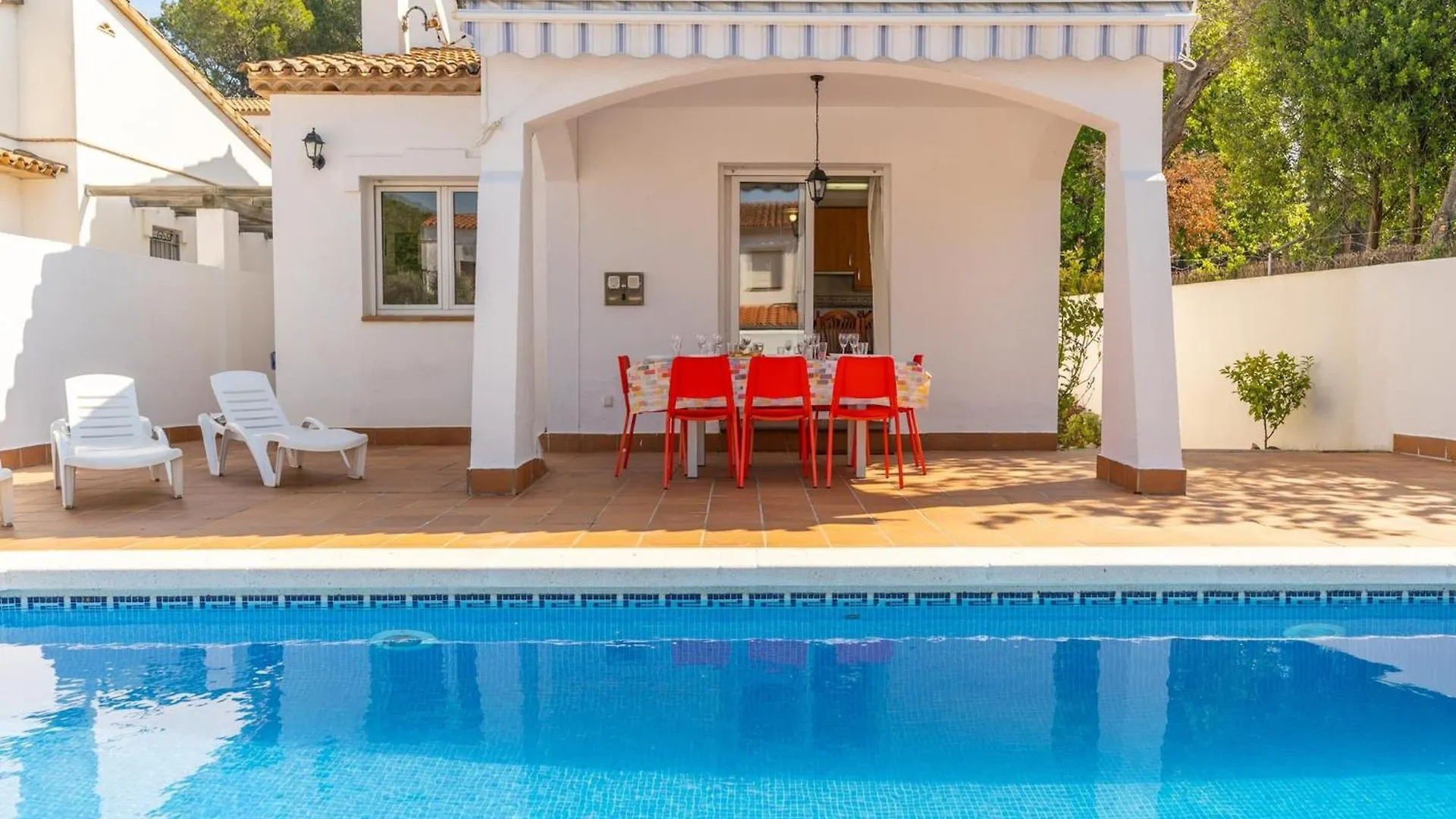 Family-Friendly Villa For 8 Guests location
