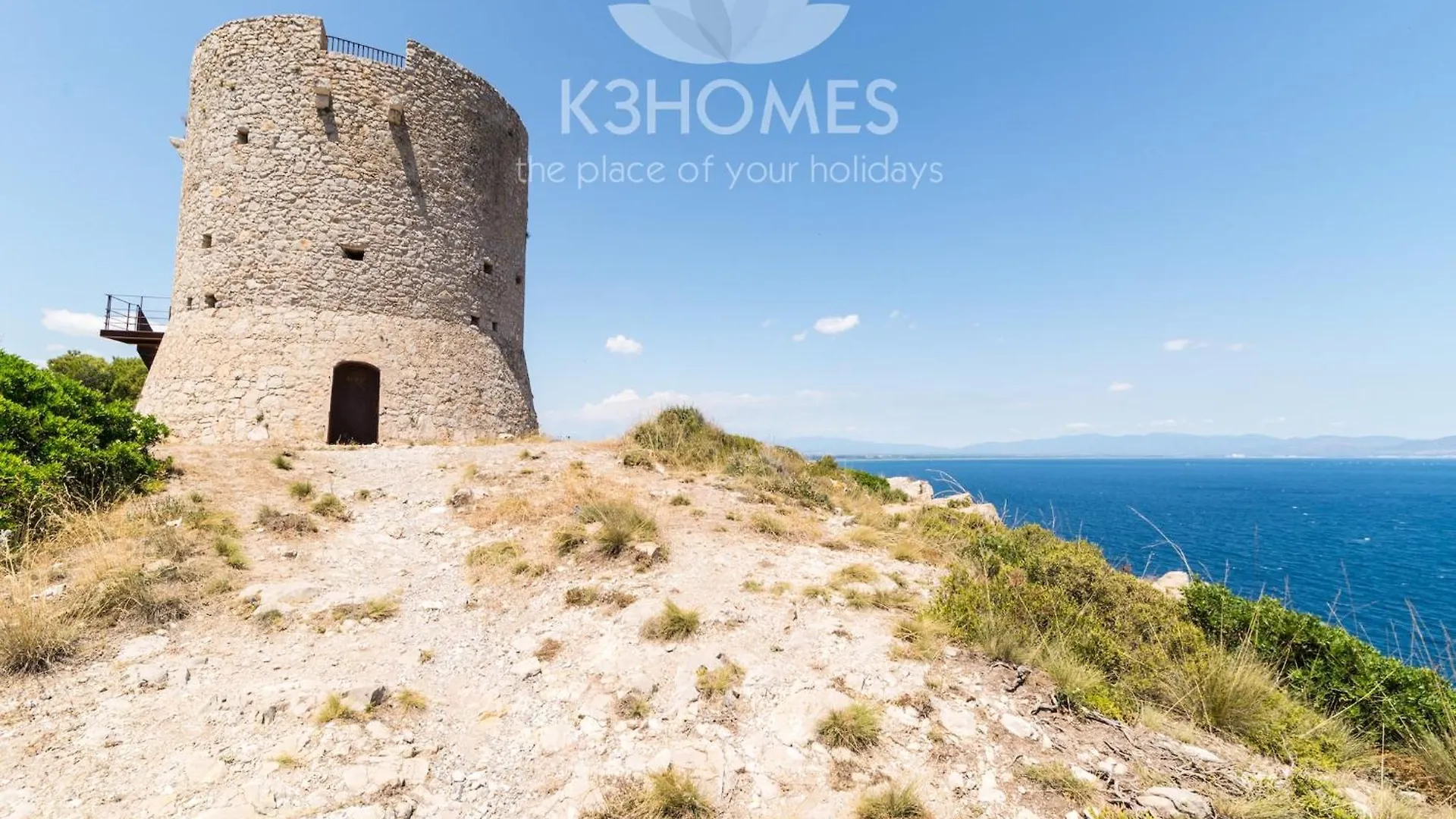 Family-Friendly Villa For 8 Guests L'Escala